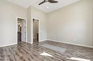 2900 E Clark Dr, Gilbert, AZ 85297 - Photo 27