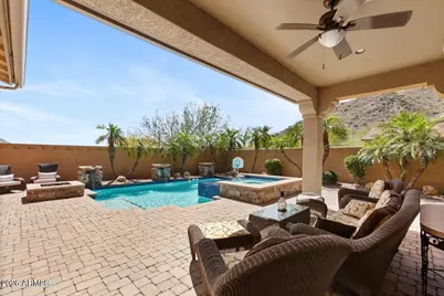 25943 N 84th Drive, Peoria, AZ 85383 - Photo 5