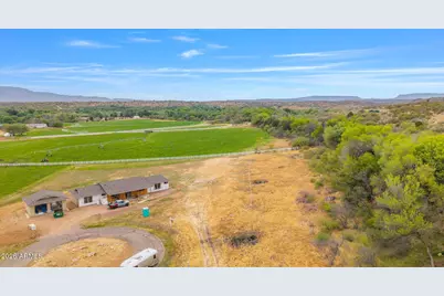11017 E Sarahs Court #7, Cornville, AZ 86325 - Photo 13