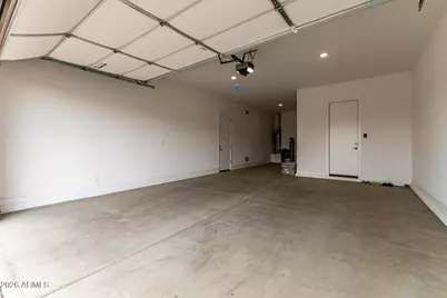 8026 W Nicolet Avenue, Glendale, AZ 85303 - Photo 33