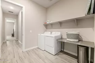 8026 W Nicolet Ave, Glendale, AZ 85303 - Photo 31