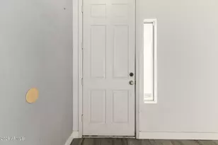 800 S Bedford Dr, Chandler, AZ 85225 - Photo 9