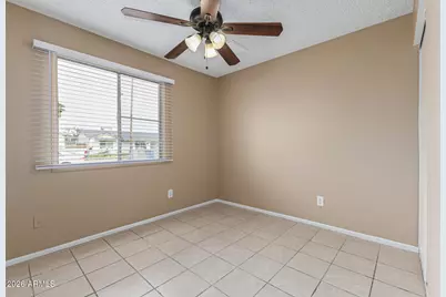 7937 W Hazelwood Street, Phoenix, AZ 85033 - Photo 15