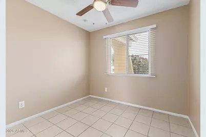 7937 W Hazelwood Street, Phoenix, AZ 85033 - Photo 13