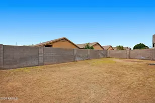 8807 W Shaw Butte Dr, Peoria, AZ 85345 - Photo 29