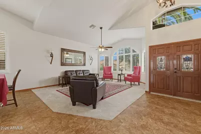 1117 W Lakeridge Drive, Gilbert, AZ 85233 - Photo 9