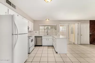 3023 N 57th Drive, Phoenix, AZ 85031 - Photo 9