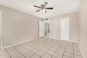 3023 N 57th Dr, Phoenix, AZ 85031 - Photo 13