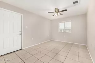 3023 N 57th Dr, Phoenix, AZ 85031 - Photo 15