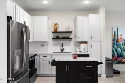 2822 W White Feather Lane, Phoenix, AZ 85085 - Photo 7