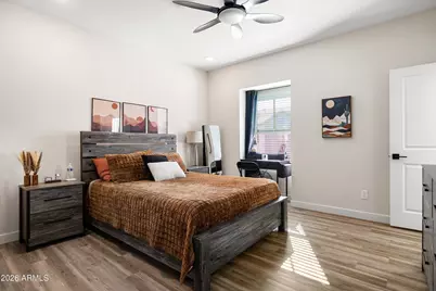 2822 W White Feather Lane, Phoenix, AZ 85085 - Photo 17