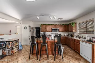 7304 S Sunset Way, Buckeye, AZ 85326 - Photo 9