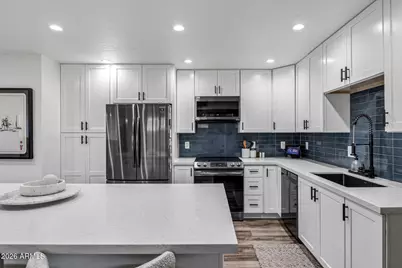 5977 E Thomas Road, Scottsdale, AZ 85251 - Photo 15