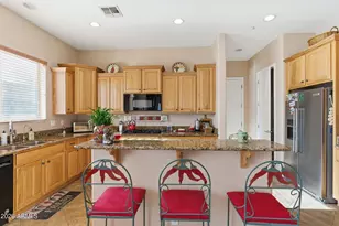 27685 N Higuera Dr, Peoria, AZ 85383 - Photo 5