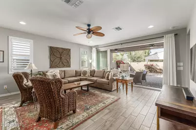 19914 W Devonshire Avenue, Litchfield Park, AZ 85340 - Photo 5