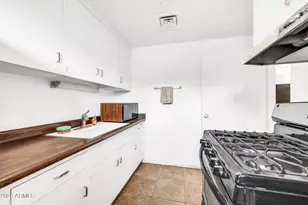 6125 E Indian School Rd, Scottsdale, AZ 85251 - Photo 13