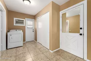 9425 W Rolling Hills Dr, Sun City, AZ 85351 - Photo 29