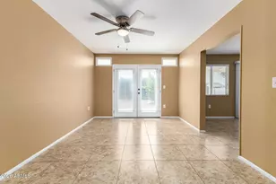 9425 W Rolling Hills Dr, Sun City, AZ 85351 - Photo 15