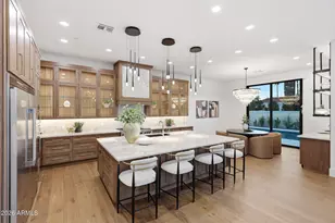 10318 N 99th St, Scottsdale, AZ 85258 - Photo 3