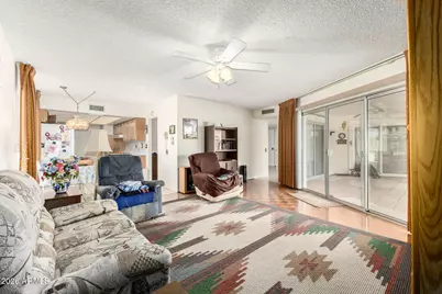 17402 N Horseshoe Lane, Sun City, AZ 85373 - Photo 13