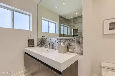 1527 E El Camino Drive, Phoenix, AZ 85020 - Photo 21