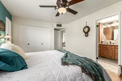 806 W Brooks Street, Chandler, AZ 85225 - Photo 13