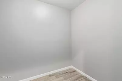 2034 E Don Carlos Avenue, Tempe, AZ 85281 - Photo 21