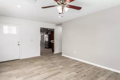 2034 E Don Carlos Avenue, Tempe, AZ 85281 - Photo 5