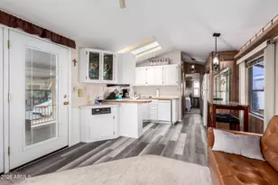 111 S Greenfield Rd, Mesa, AZ 85206 - Photo 9