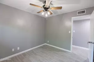 1224 E Campus Dr, Tempe, AZ 85282 - Photo 27