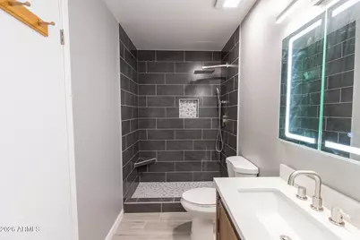 1224 E Campus Drive, Tempe, AZ 85282 - Photo 17