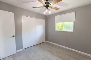 1224 E Campus Dr, Tempe, AZ 85282 - Photo 25