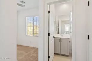 6455 N 17th Pl, Phoenix, AZ 85016 - Photo 35