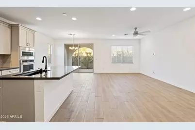 6455 N 17th Place, Phoenix, AZ 85016 - Photo 7