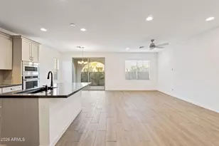 6455 N 17th Pl, Phoenix, AZ 85016 - Photo 7