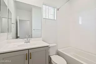 6455 N 17th Pl, Phoenix, AZ 85016 - Photo 15