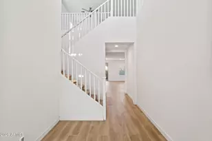 6455 N 17th Pl, Phoenix, AZ 85016 - Photo 3