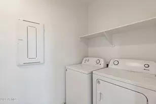 6455 N 17th Pl, Phoenix, AZ 85016 - Photo 33