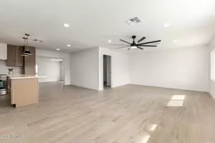 622 E Papago Dr, Tempe, AZ 85288 - Photo 5