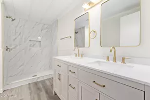 16216 N 35th Way, Phoenix, AZ 85032 - Photo 9