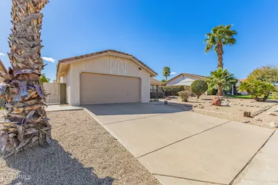 3861 E Salinas Street, Phoenix, AZ 85044 - Photo 3
