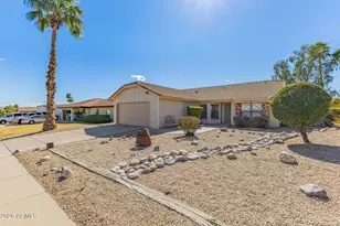 3861 E Salinas St, Phoenix, AZ 85044 - Photo 5