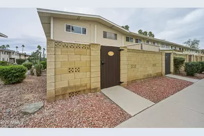 8210 E Garfield Street #K13, Scottsdale, AZ 85257 - Photo 3