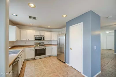 125 N 22nd Place #11, Mesa, AZ 85213 - Photo 9