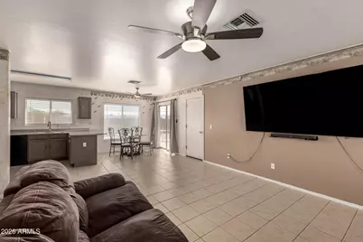 3741 W Sunland Avenue, Phoenix, AZ 85041 - Photo 5