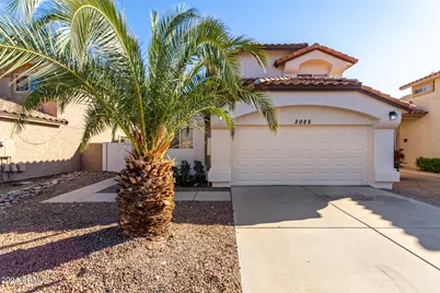 3025 E Woodland Drive, Phoenix, AZ 85048 - Photo 1