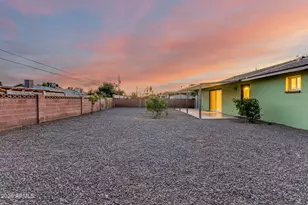 1233 E Broadmor Dr, Tempe, AZ 85282 - Photo 35