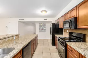 1233 E Broadmor Dr, Tempe, AZ 85282 - Photo 21