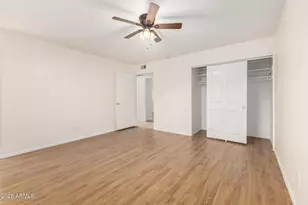 1233 E Broadmor Dr, Tempe, AZ 85282 - Photo 25