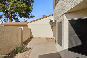 13226 N 25th Ln, Phoenix, AZ 85029 - Photo 23